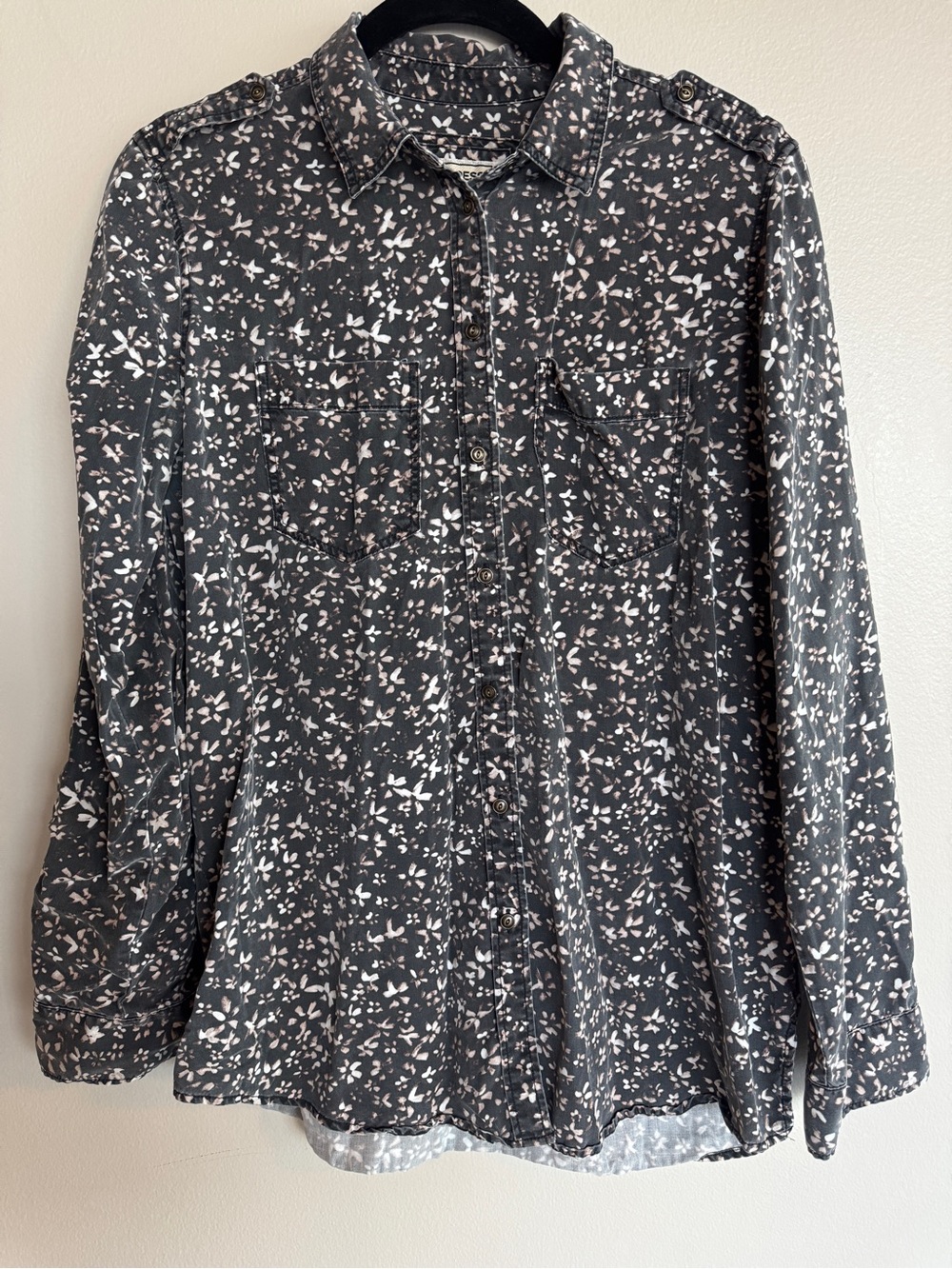 Express Boyfriend Shirt Medium Charcoal White Floral Button Down